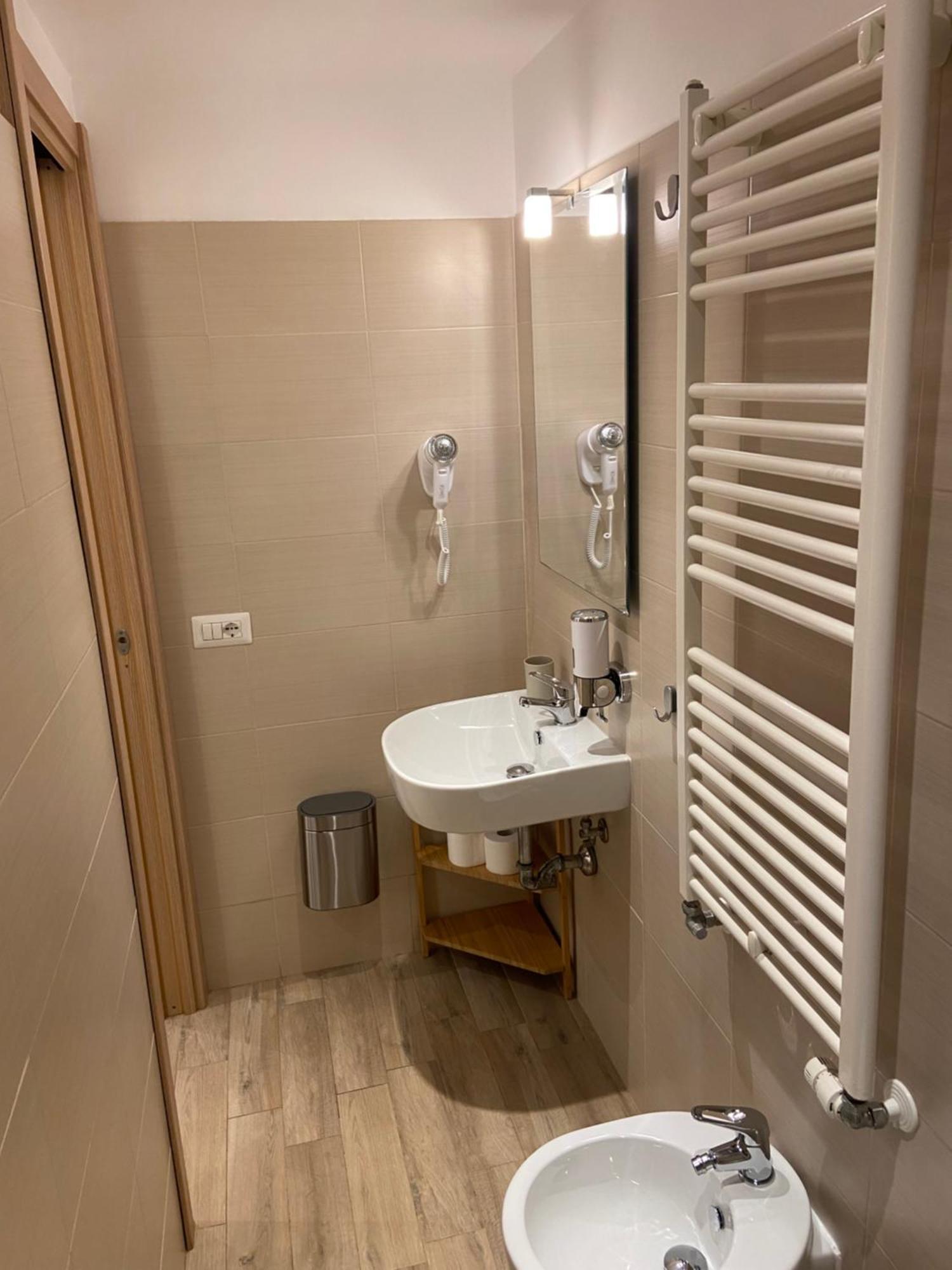 רומא Dimora Vaticano Apartments מראה חיצוני תמונה